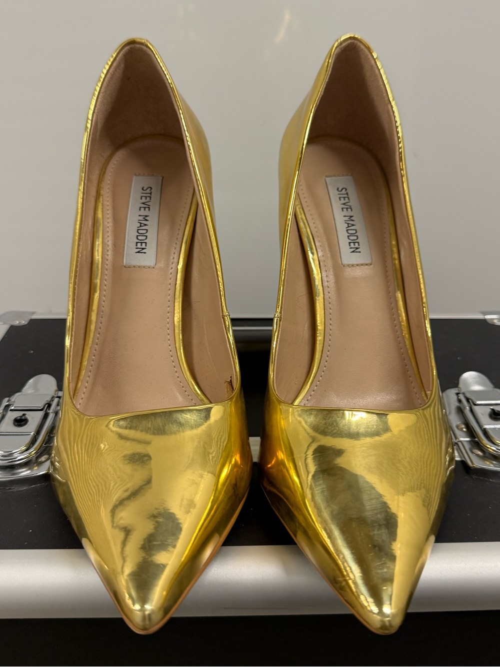 Steve Madden Metallic Gold Pointed Toe Pumps